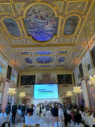 Preisverleihung Erfolgreich Familienfreundlich Bayern Residenz München 2023