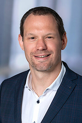 Portrait Ansprechpartner Bernhard Brandl - Bereichsleitung Transportlogistik