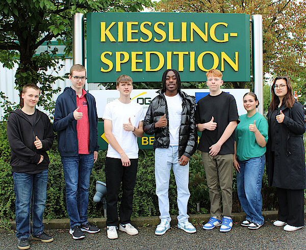 Erfolgreicher Ausbildungsstart für sieben neue Azubis in 2023 bei der Kiessling-Spedition