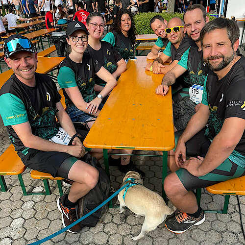 Laufteam der Kiessling-Spedition beim Rewag Firmenlauf 2022